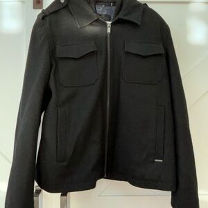 Black Military Field Jacket with Stand-Up Collar and Structured Shoulders